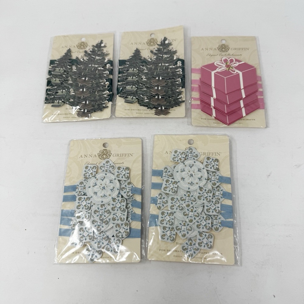 Anna Griffin 22 Pc. 3D Floral Embellishments‎ Stickers